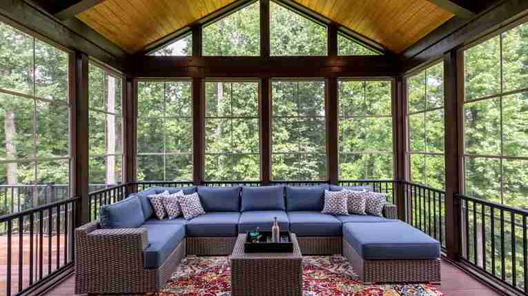 Fort Worth screened porch outdoor living space by Dallas home remodeling company